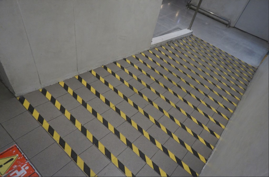Anti Skid Floor Marking Tape
