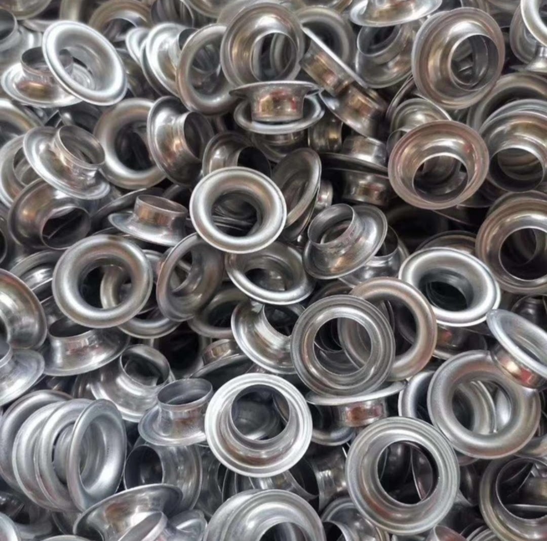 Tarpaulin Eyelets & Grommets